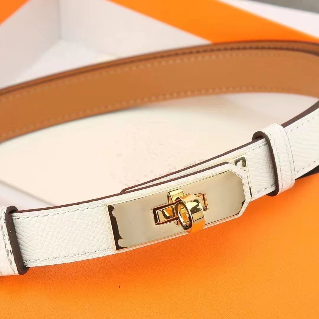 Designer Belt Woman for women luxury fashion All match Simple with Skirt Dress Suit Pants Tucked Waist Belt for Womens Belt Buckle Tight Belts