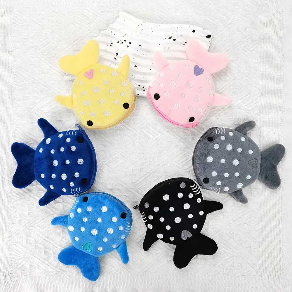Fi Cute Blue Shark Mini Whales Coin Purse Plush Zipper Coin Wallet Designer Womens Small Change Bag Key Earphe PouchXJ241111