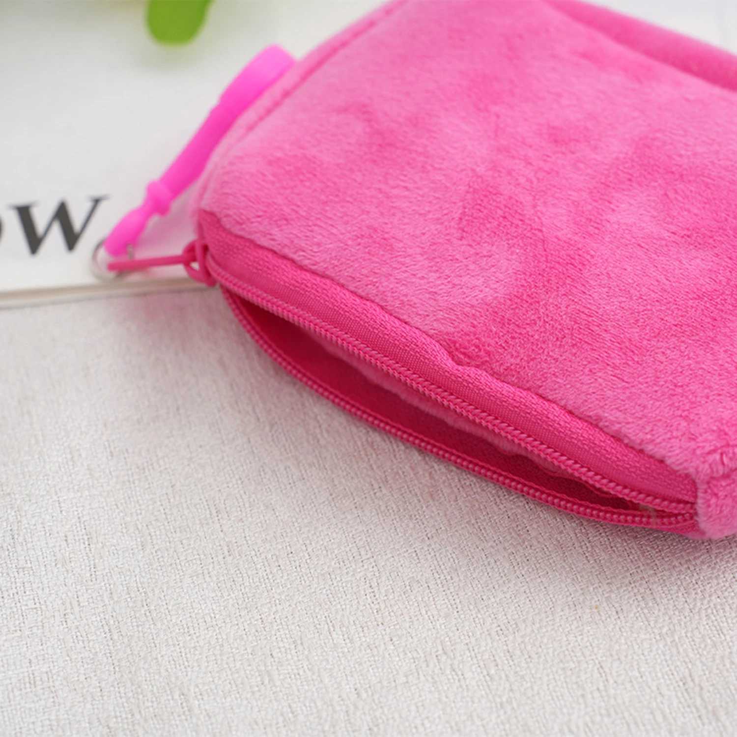 Solid Plush Round Coin Purse Womens Cute Wallet ID Card Bag Keychain Minimalist Coin Bag Kaii Wallets for WomenXJ241111