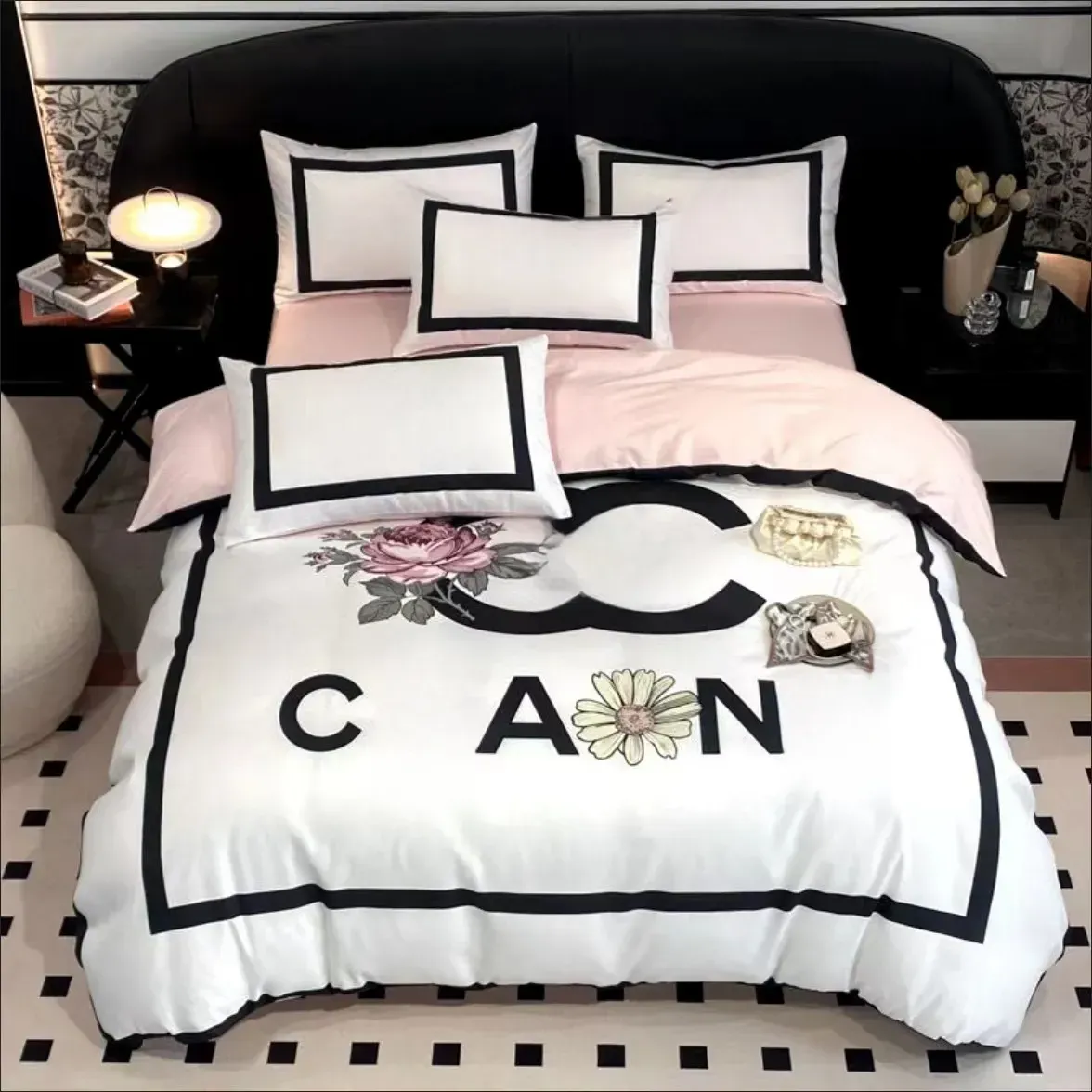 Nordic light high-end four-piece quilt set with ground wool double plus 2.0m bed sheet non-slip