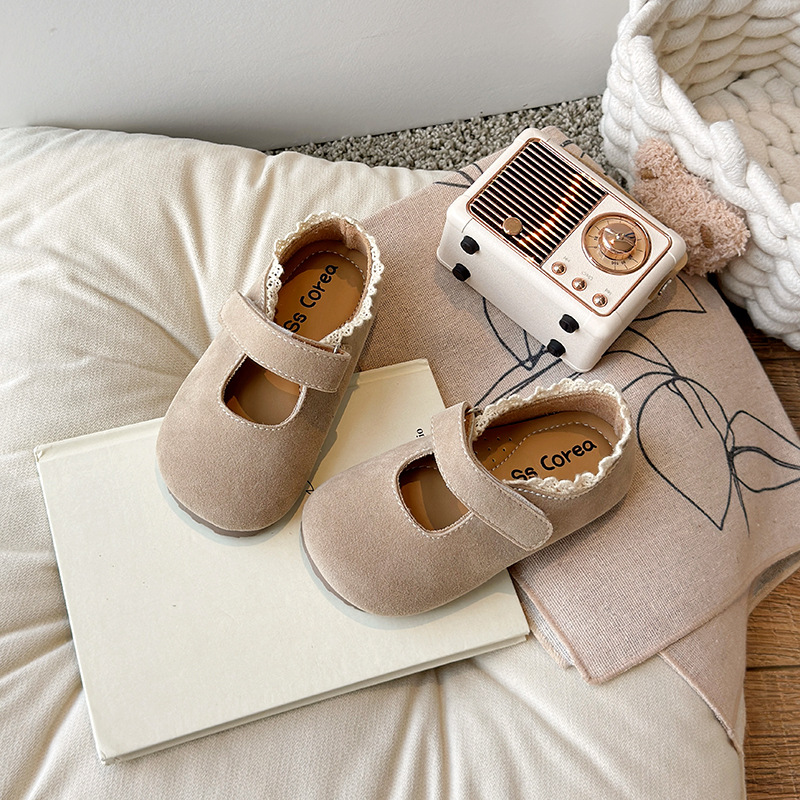 Designer Casual Shoes: Breathable Platform Sneakers for Men, Women, and Kids