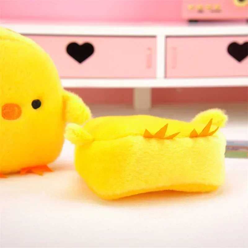 1pc 12cm Kaii Carto Cute Yellow Chick Children Animals Plush Coin Purse Keychain Headphe Wallet Card Bag Pocket PendantXJ241111