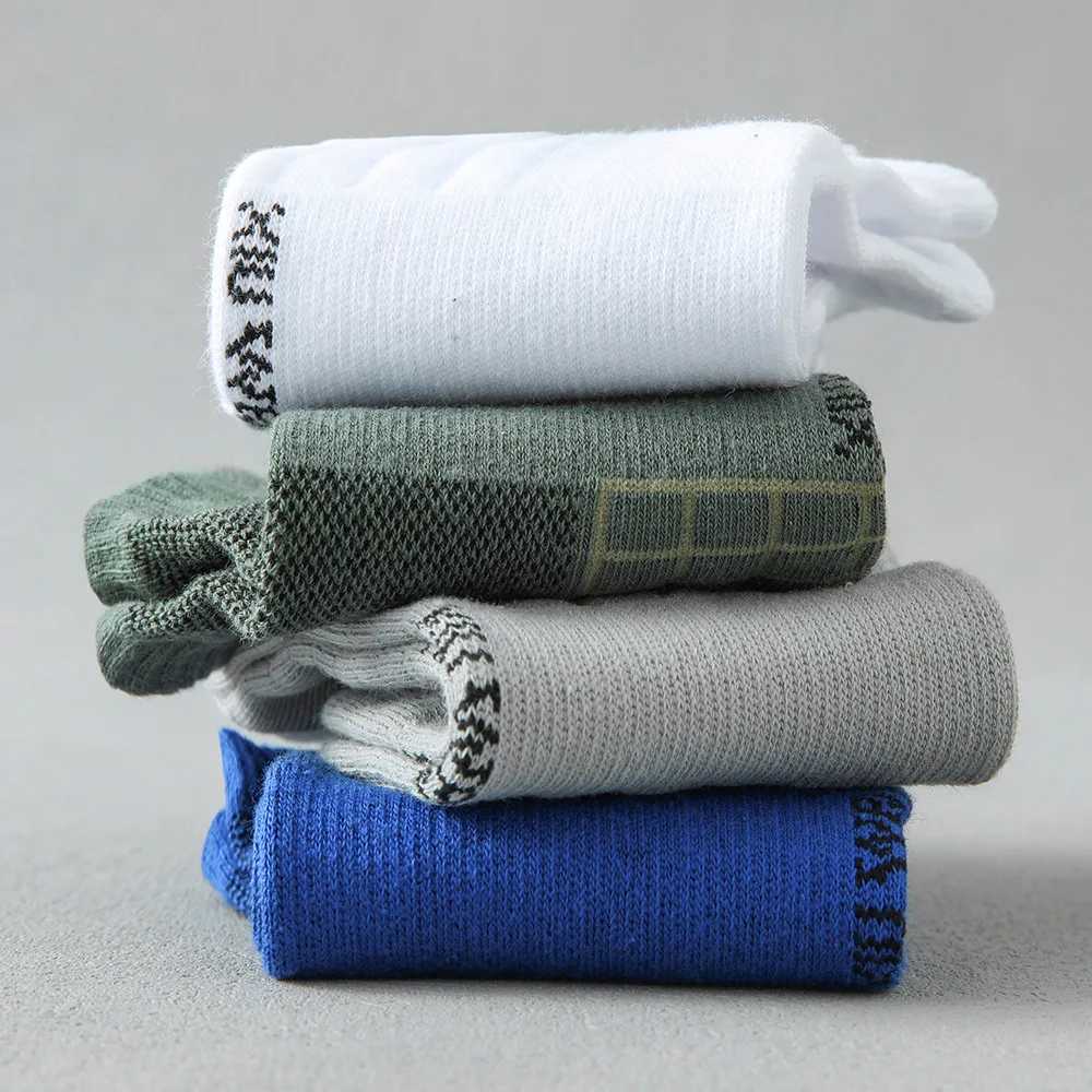 5 Pairs/Lot Men Cotton Summer Thin Sports Basketball Breathable Resistant Odor Short for Running LX241102