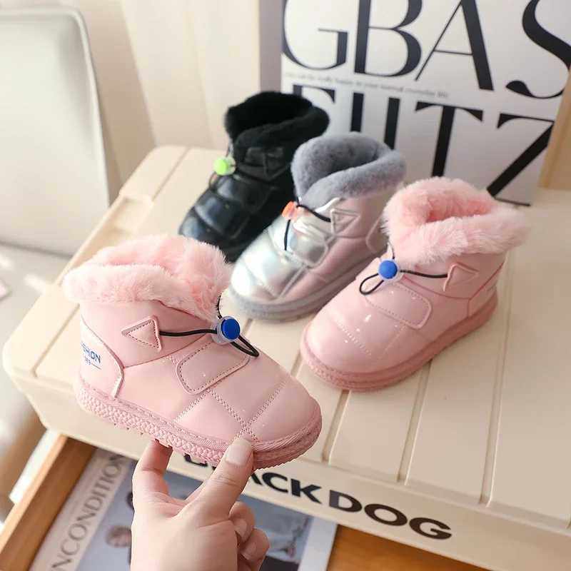 Childrens Snow Boots Classic Fashion Girls Winter Boots Fluffy Warm Plush Childrens Boots Suitable for Boys Shoulders Non slip Version Soft Bottom M24