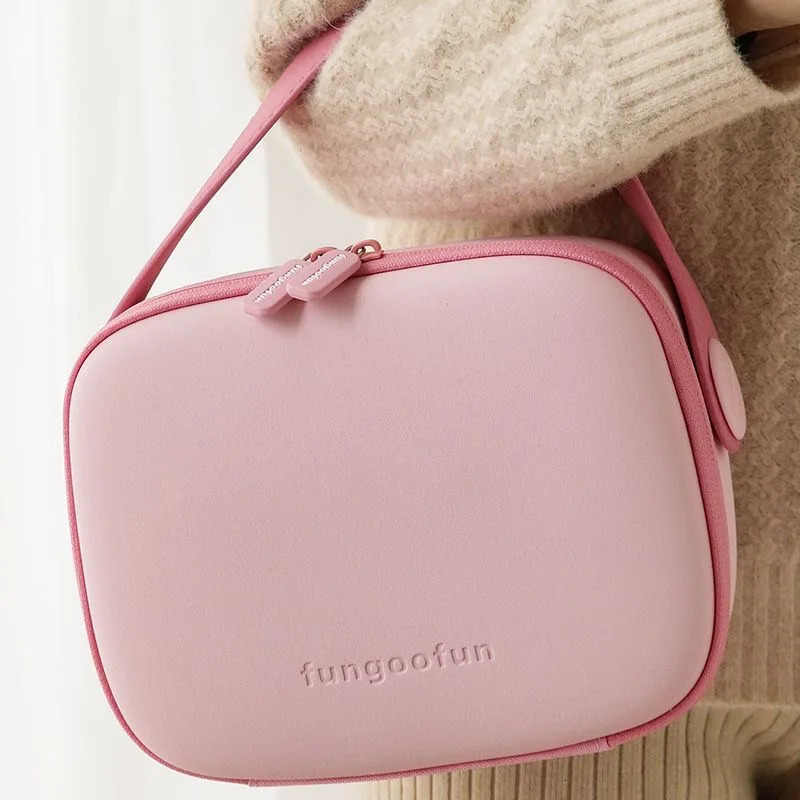 Portable makeup bag lightweight anti-collision makeup box large capacity travel organizer storage zipper bag 241031