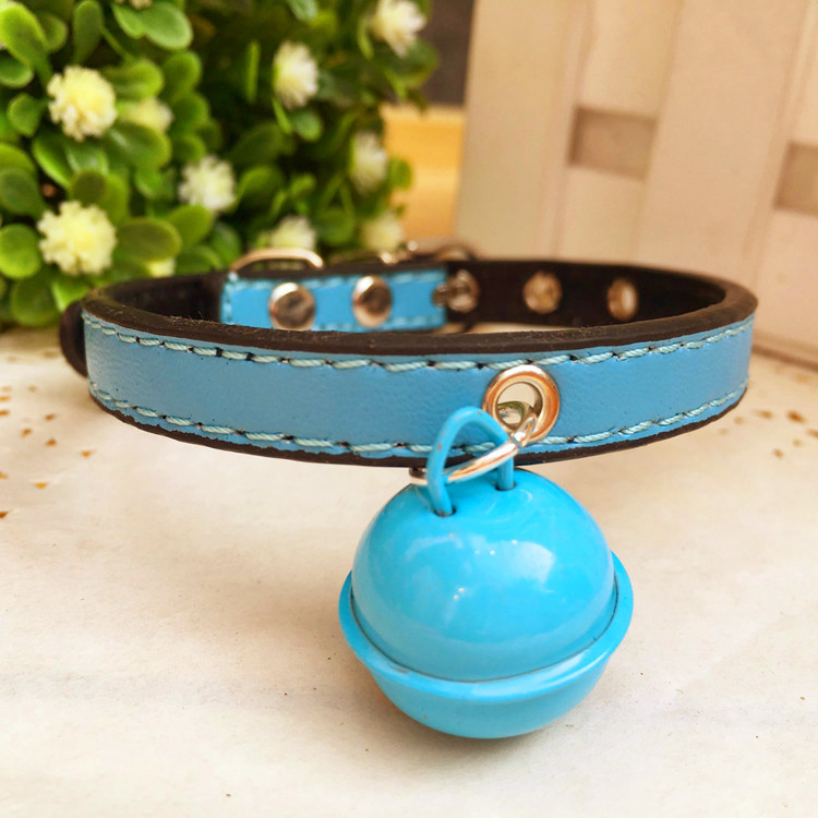 Luxury PU Leather Pet Cat Collar with bell for cat Custom Colors Softly Waterproof Classic other para pet Dog Collars
