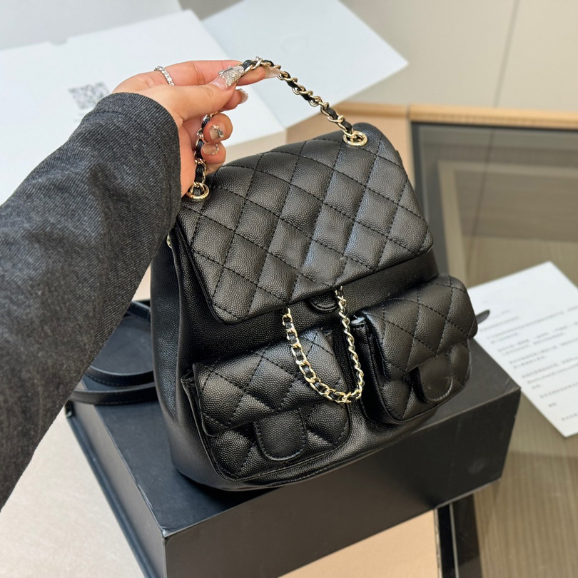 Luxury Designer Caviar Leather Drawstring Backpack Bags Gold Metal Hardware Matelasse Chain Crossbody Shoulder Handbags Turn Lock Purse for Girls 20cm