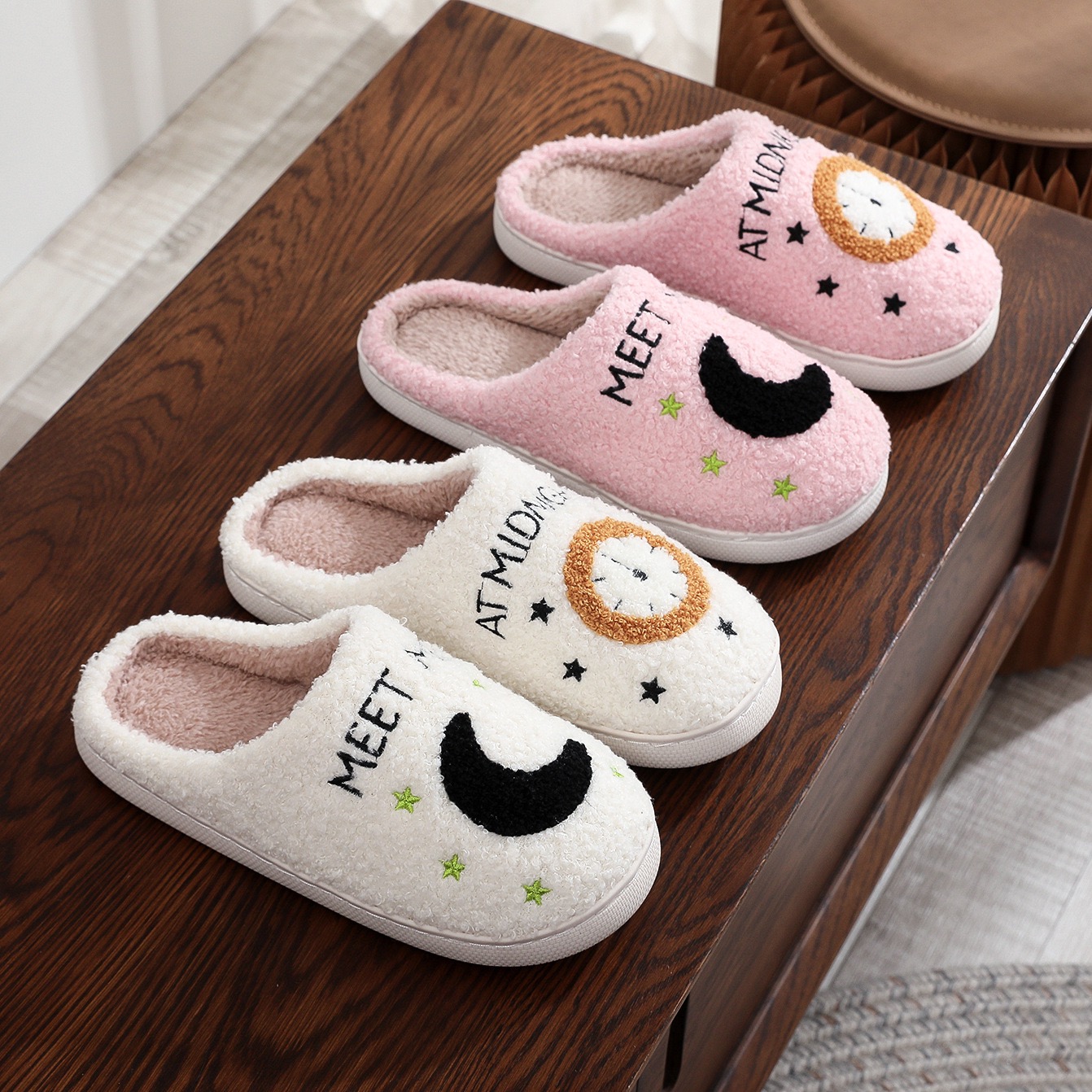 2025 new Me Meet At Midnight Slippers Taylor Style Cozy Comfortable Embroidered Slides Ts Swifties Music Tour Houseshoes For Men Women