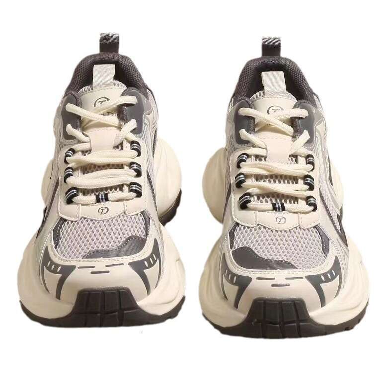 2024 Spring Four Seasons Show Feet Dad Shoes Female Heightened Thick Sole Little White Sports Casual Cool Qi Forrest.