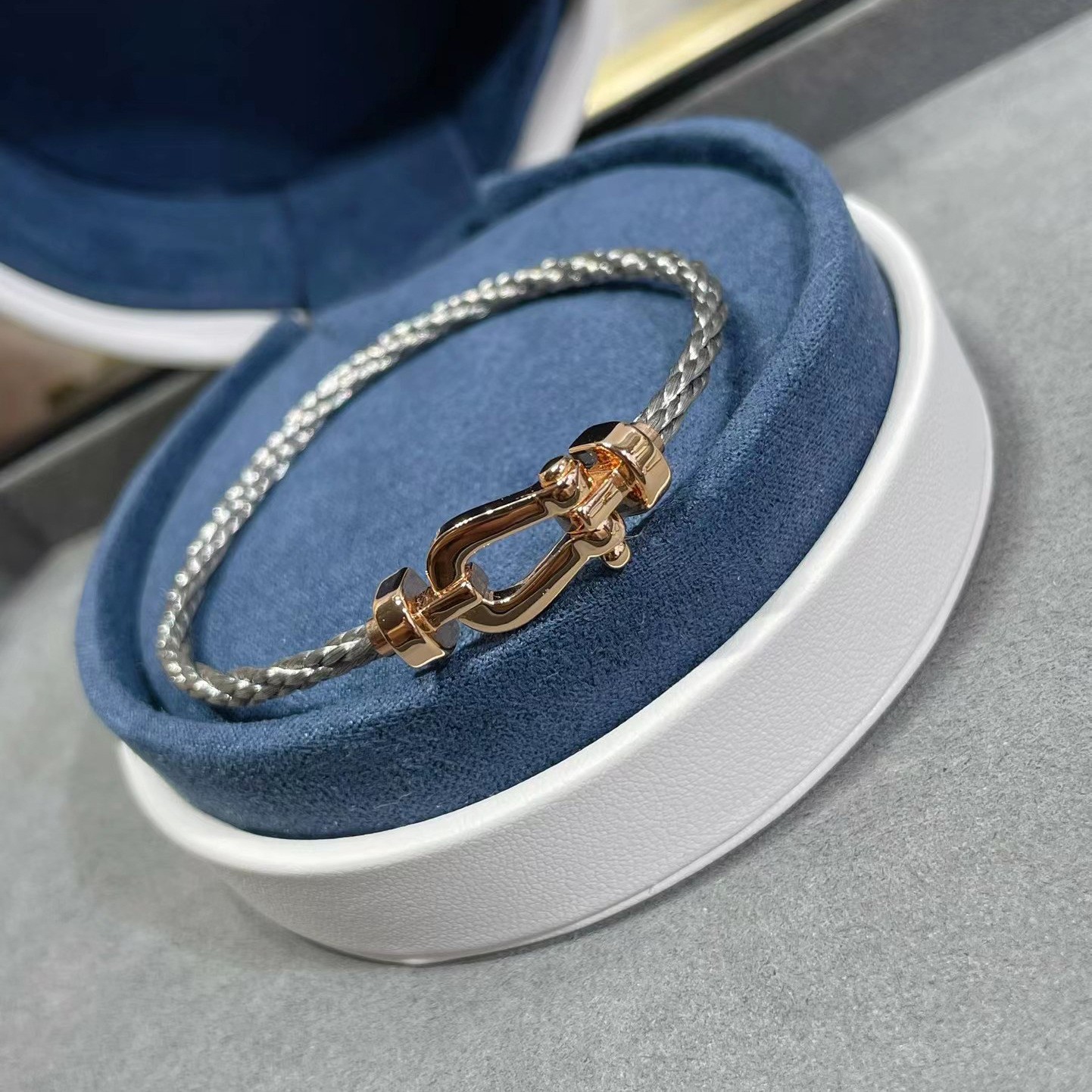 designer FORCES 10 letter charm bracelet men bracelets fashion trend women classic jewelry high quality horseshoe pattern 16-20cm 96N2LK