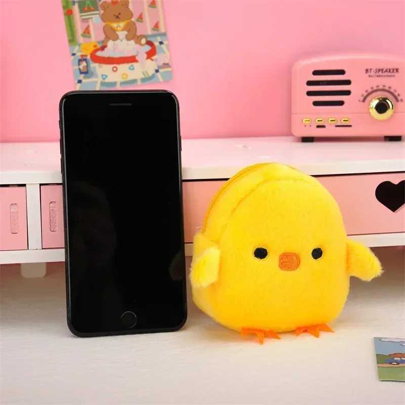 1pc 12cm Kaii Carto Cute Yellow Chick Children Animals Plush Coin Purse Keychain Headphe Wallet Card Bag Pocket PendantXJ241111
