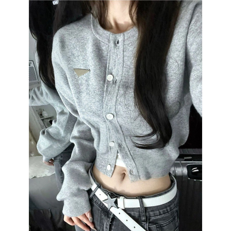 Korean Autumn New Women S Clothing High End And Cool Style Short Jacket Knitted Cardigan Chic Top Design Sense F1102#40