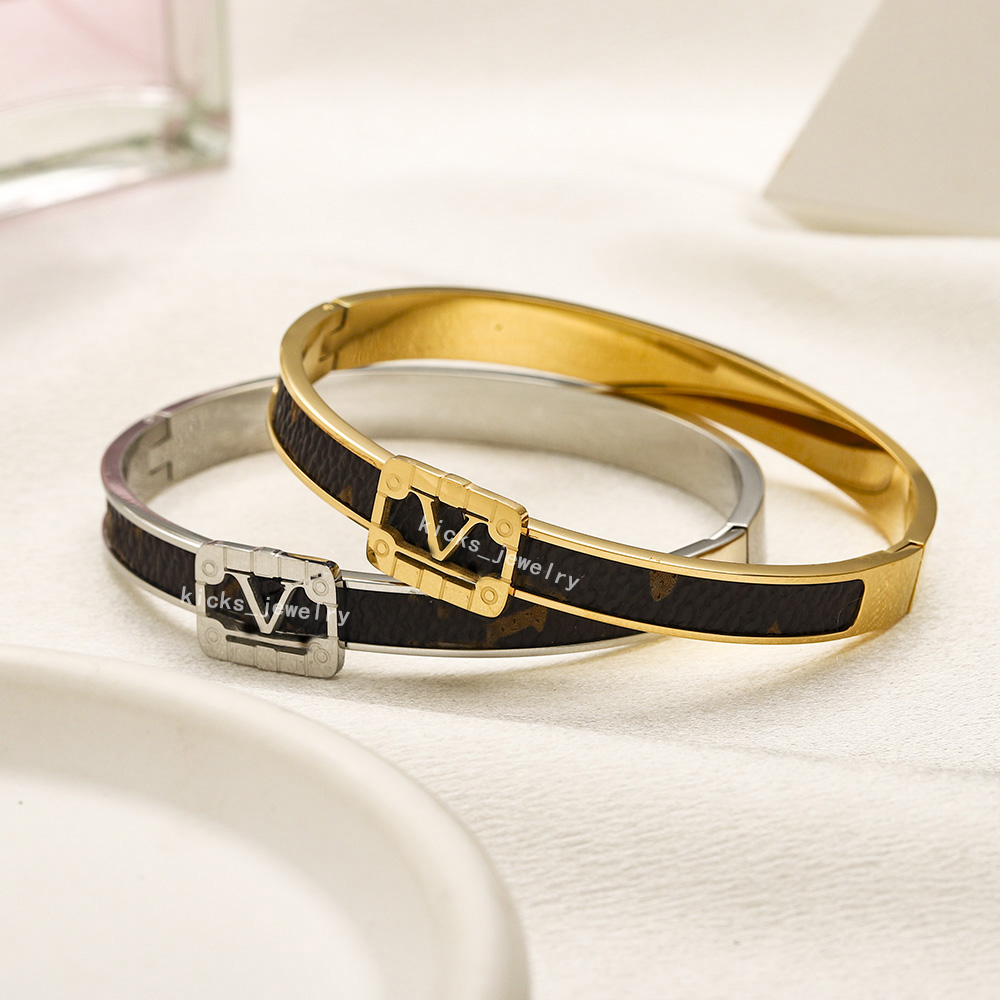 Designer Classic Bracelet Letter Bracelet High Quality Stainless Steel Bracelet Leather Bracelet Cuff Jewelry Fashion Accessories SZ014