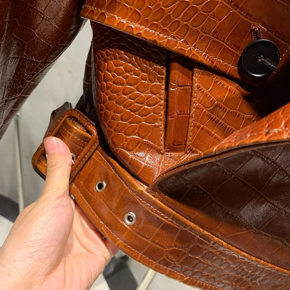 Croc leather jacket womens winter genuine sheepskin jacket with wide shoulders and apron 23012 241031