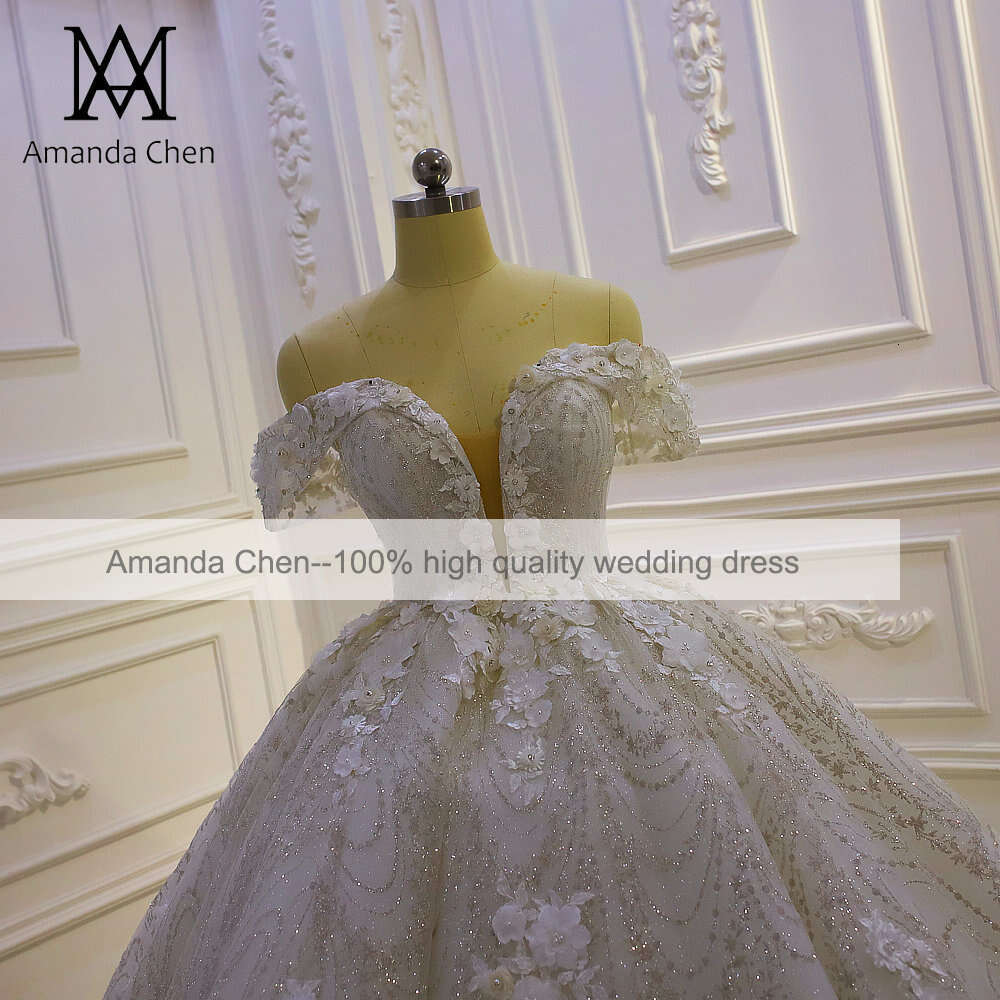 Off Shoulder Lace 3D wers Wedding Dress