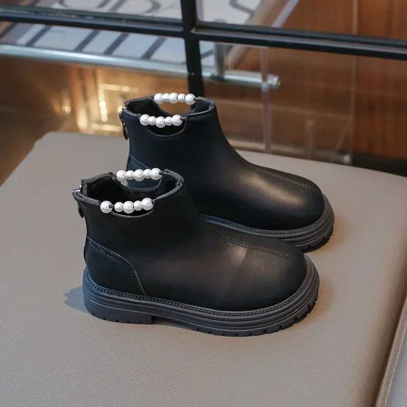 Girls Boots Princess Shoulder Fashion Ankle Boots Warm Plush Winter Shoes Solid Color Version Childrens Cotton Boots M241102