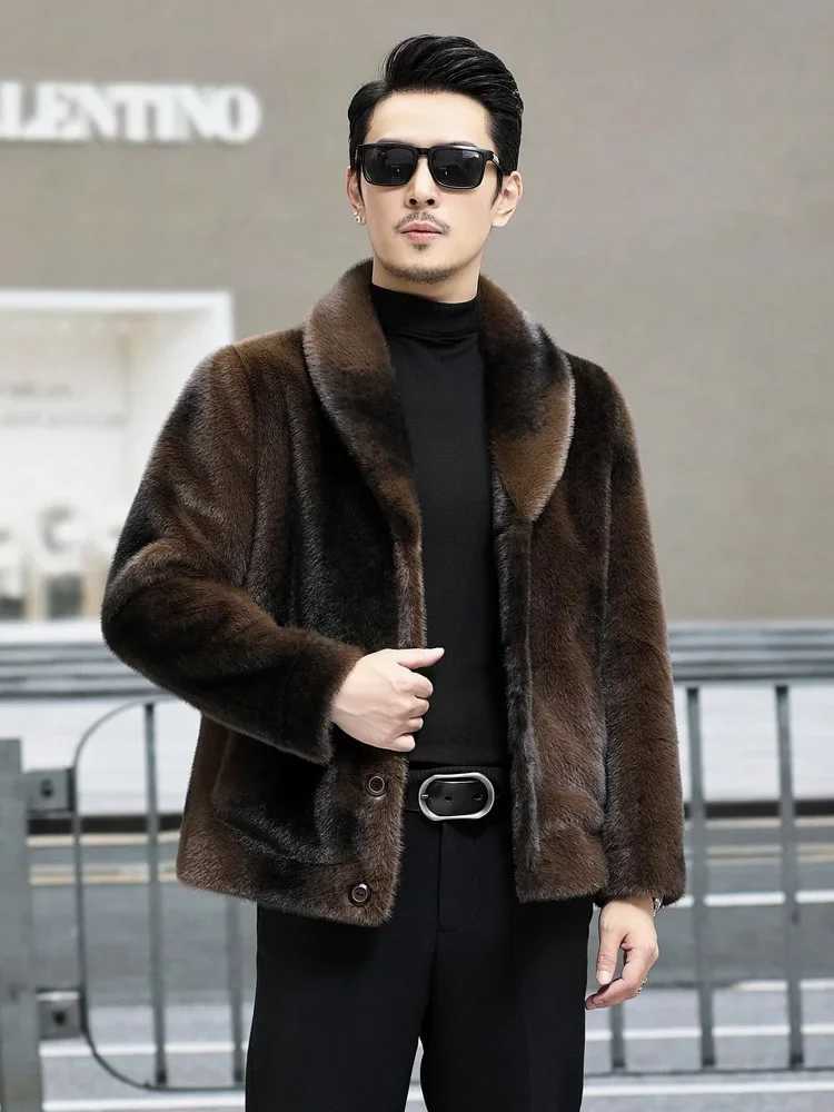 2024 Winter Mens Fashion Short Imitation Fur Coats Male Thickened Warm Buttons Jackets Men Faux Fur Casual Overcoats G611XJ241102