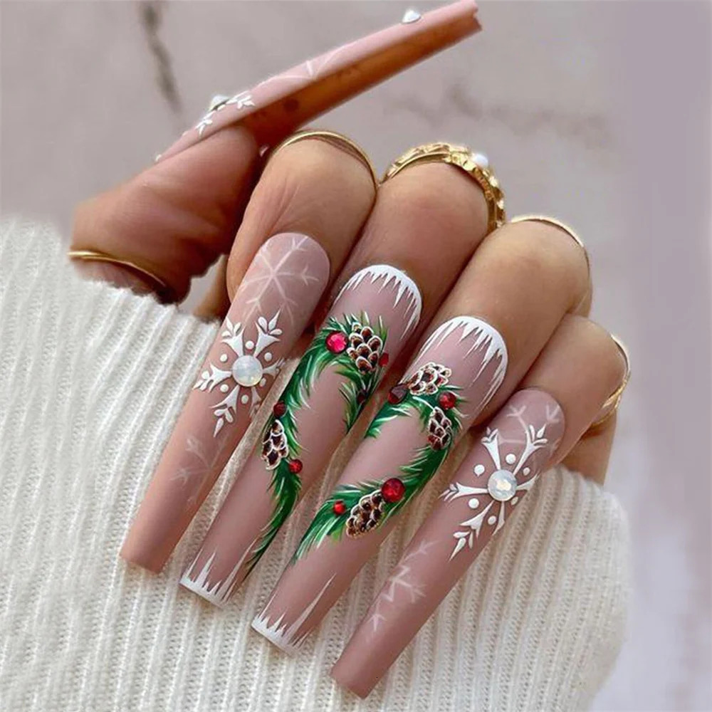 Christmas wearable long style fake nail set with reindeer snowflake n artificial acrylic full set pressing nail tips 241031
