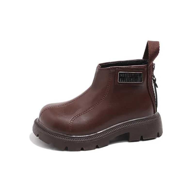 Childrens leather boots with zipper boys and girls short boots non slip new childrens ankle boots metal decoration M241102