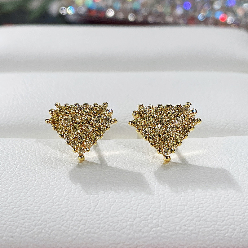 Classic Geometric Diamond Stud Earrings Women Fashion 925 Sterling Silver Triangle Crystal Stud Designer Gold Zircon Earrings Wedding Jewelry