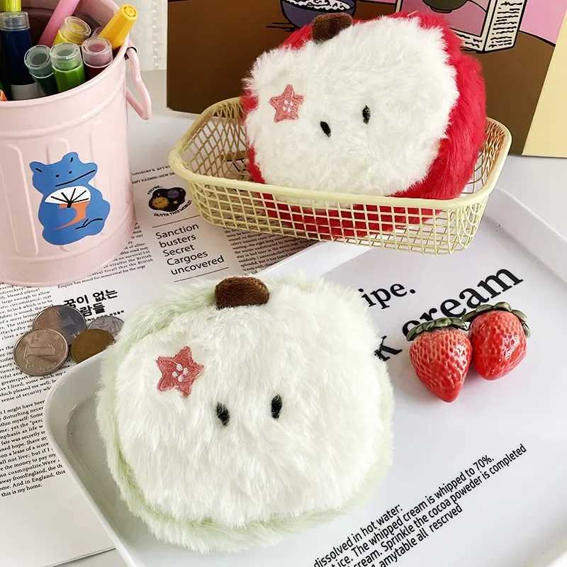11cm Kaii Carto Mini Apple Plush Zero Wallet Cute Red Apple Fruit Coin Purse Kids Wallet Headphe Key Storage Bag Girl GiftXJ241111