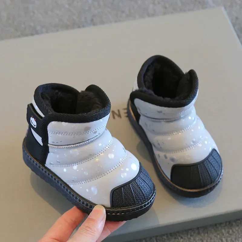 Winter new childrens cotton shoes boys aprons waterproof and warm snow boots childrens fashionable and casual new shoes M241102