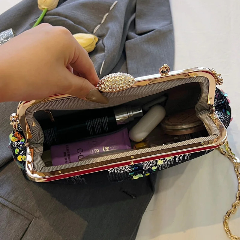 womens sequined metal handbag chain shoulder bag fashionable womens party clip shell coin wallet night clutch 241031