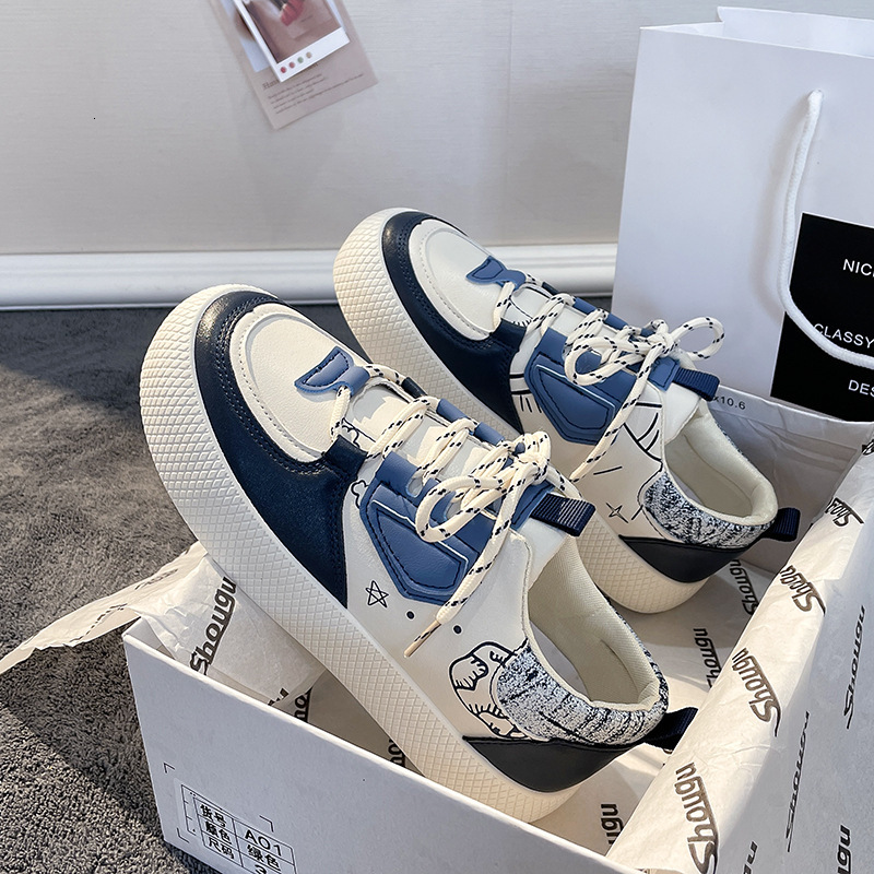 Big Head Little White Shoes for Women 2024 Spring and Autumn New Korean Edition College Style Thick Bottom Versatile Student Casual Board Shoes