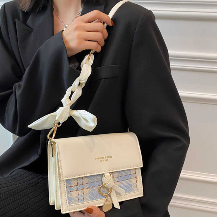 Shoulder Bags Korean Version Fashionable Single Shoulder Bags For Women Summer Stylish Versatile Chain Messenger Bag Diagonal Crossbody Bags 241015