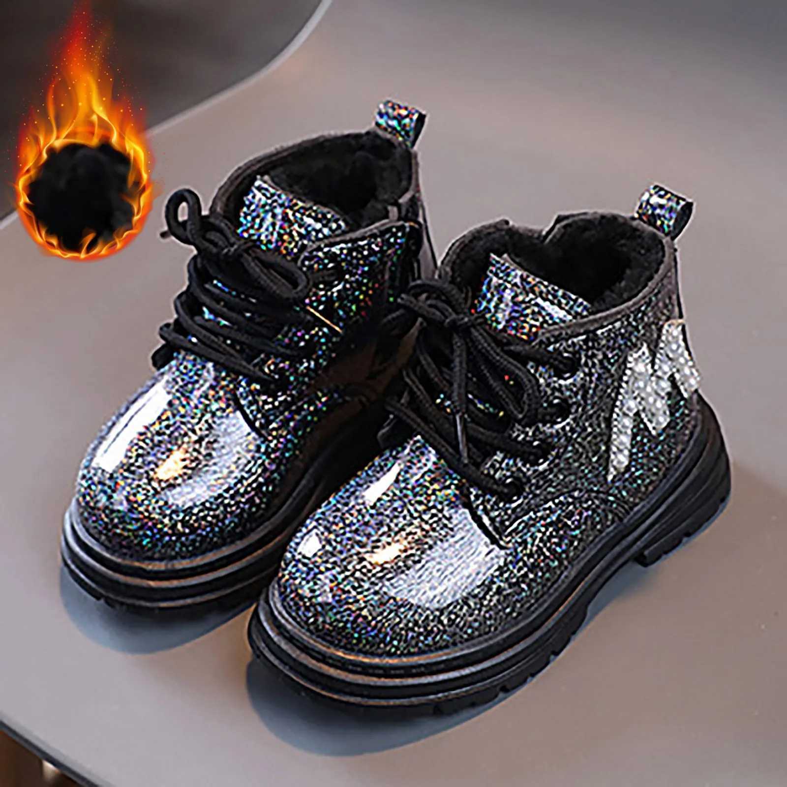 Childrens fashionable rubber ankle boots cool autumn and winter cotton soft sole sparkling leather M pearl sled zipper girls fashion shoes M241102