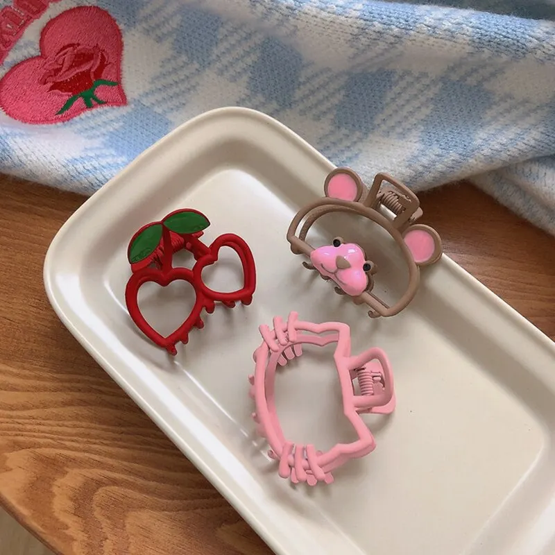 1/2pcs Pink Cat Bear Hair new Claw Simple Wild Geometric Women Girls Gift Clamps Hair Crab Metal Hair Clip 2025 Claw Accessories Headwear
