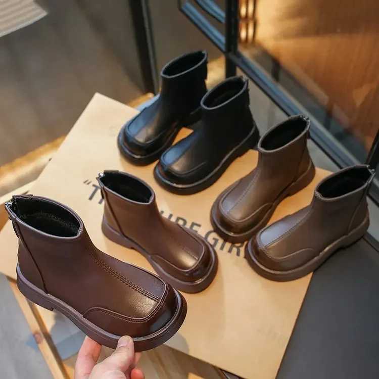 Childrens shoes fashionable short boots simple girls single boots soft soled leather boots anti slip winter casual shoes M241102
