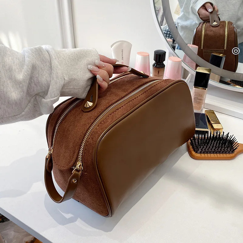 Solid color high beauty makeup bag womens makeup bag large capacity portable travel frosted makeup storage bag 241031