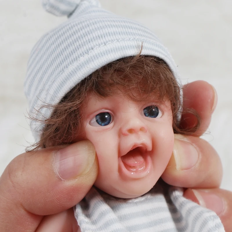New Realistic Newborn Baby Dolls Mini Small Baby Silicone Full Body