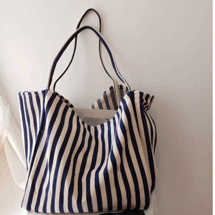 Shoulder Bags Literature Art Designer Handbag Simple Small Fresh Stripe Canvas Bag Versatile Leisure Large Capacity Shopping Bag One Shoulder WoMens B