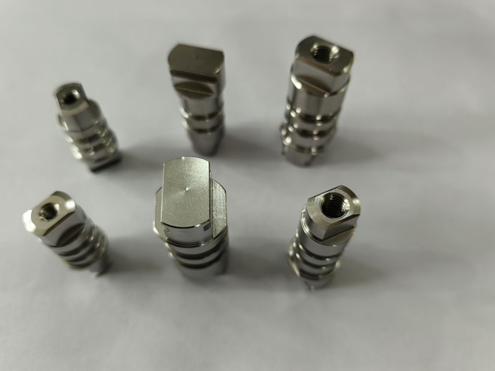 High-Performance Stainless Steel Hydraulic Tube Bender - Secure Inch Coupler Design Ideal for Professional Installation