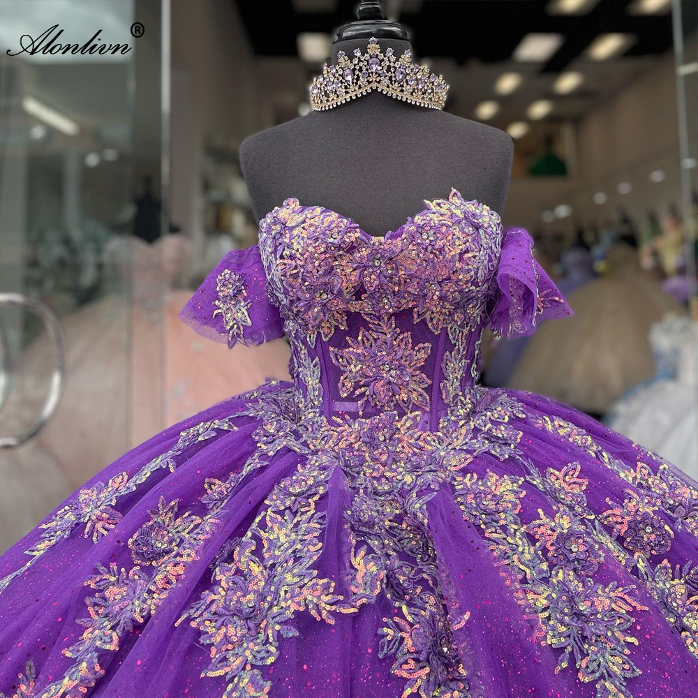 Sparkly Bling Lace Off Shoulder Sleeves Sweetheart Ball Gown Quinceanera Dresses Beading Appliques Floor-Length Prom Evening Party Pageant Birthday Go
