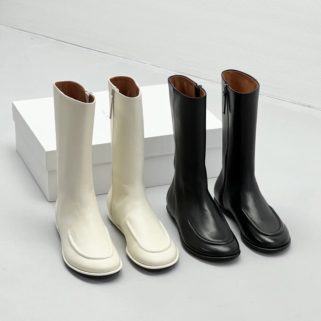 Womens suede leather white Brown Designer boot row Martin Ankle booties Luxury Casual shoe Snow Platform boots Top quality Wedge Knight Mini Boot outdoor brand shoes