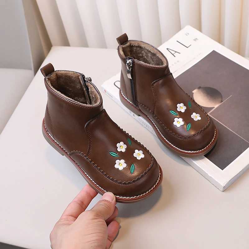 Girl Embroidered Princess Ankle Boots Sweet New Childrens Winter Boots Outdoor Warm Edition Childrens Fashion Cotton Boots M241102