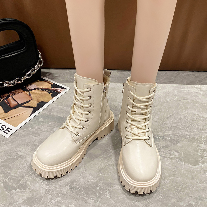 2025 NEWS Fashion boots Designer For Womens Martin Boots Thick bottom with increased height and added veet Black White Sizes 35-42