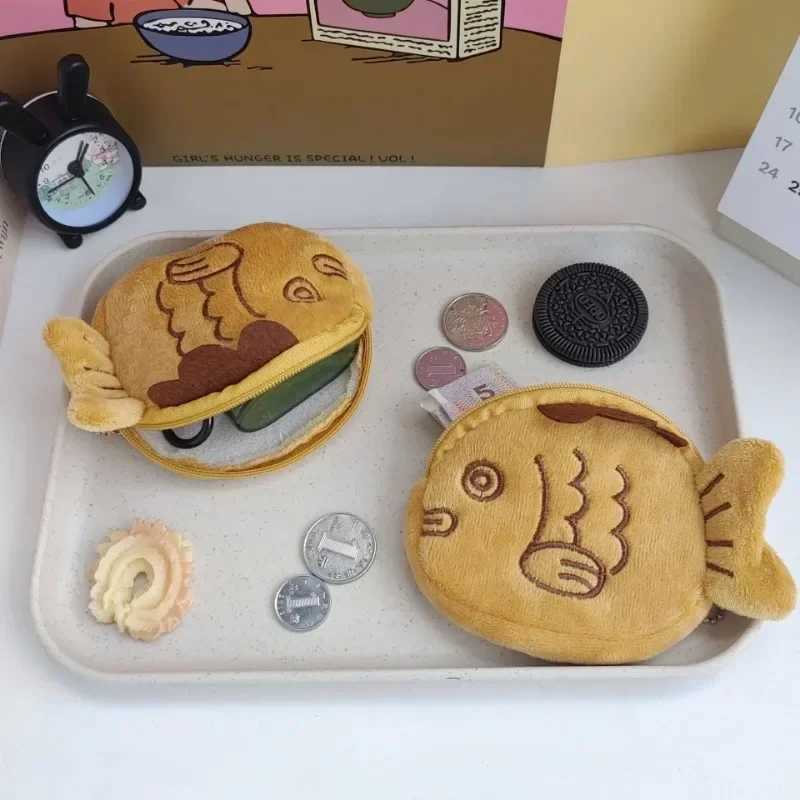 Designer Cute Brown Snapper Fish Coin Bags Purse Soft Plush Lipstick Headphe Data Cable Storage Bags Schoolbag Pendant for KidXJ241111