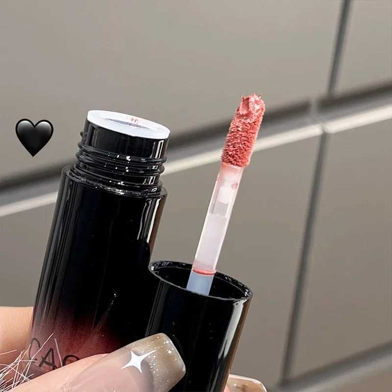 6 colors of matte lipstick natural and durable high pigment waterproof lipstick nude red lip matte lipstick W241101
