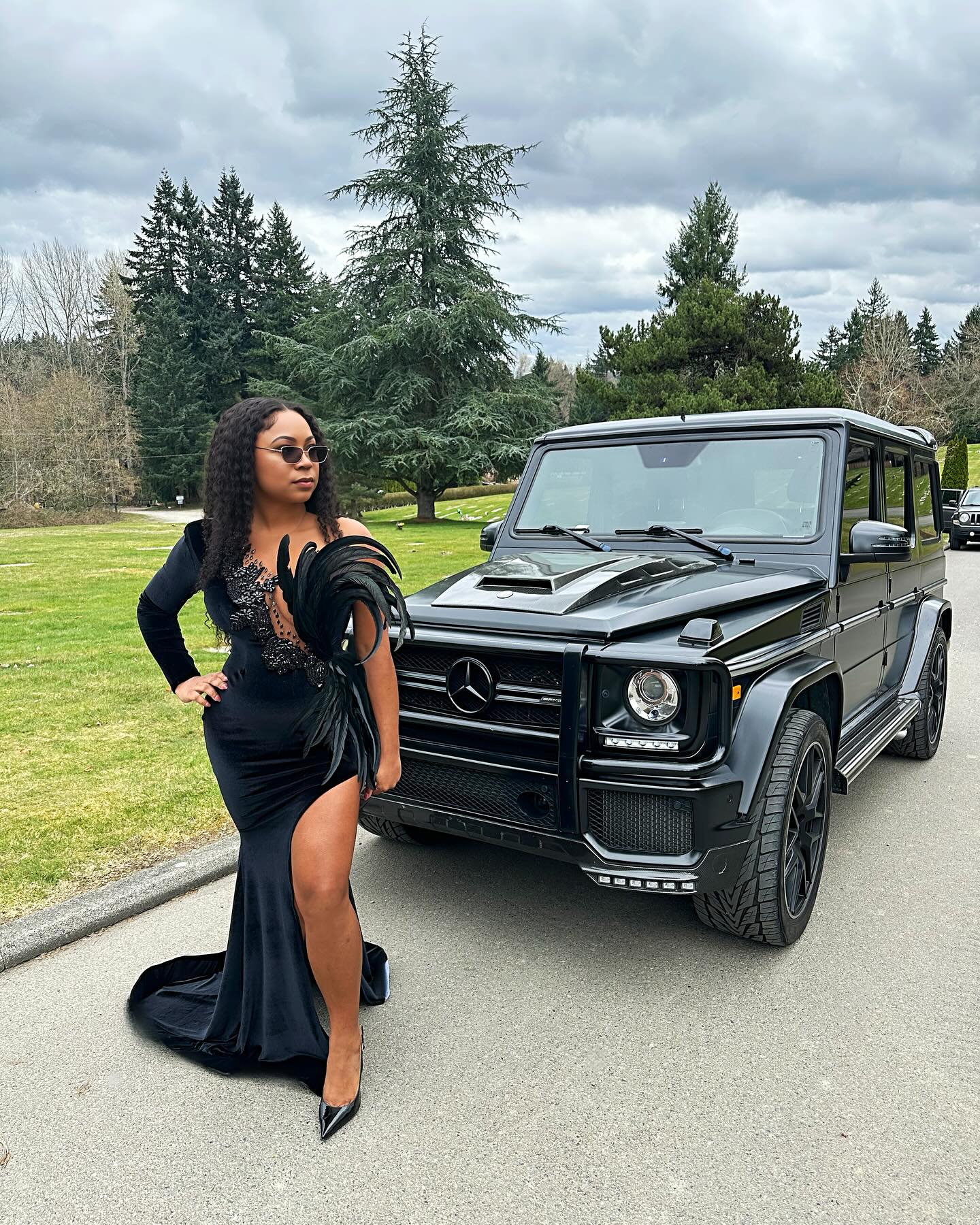 2024 Plus Size Aso Ebi Prom Dresses for Black Women Feathered Promdress Evening Dresses Sexy High Split Beaded Birthday Dress Engagement Reception Gow