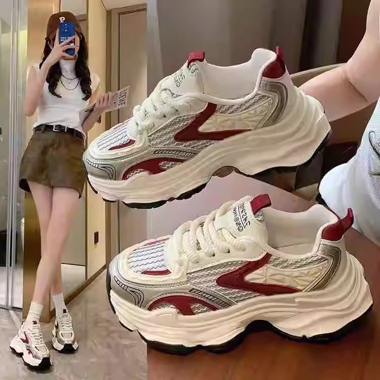 Thick soled dad shoes, women's height increasing versatile casual shoes, 2024 autumn/winter new mesh breathable Korean version sports shoes