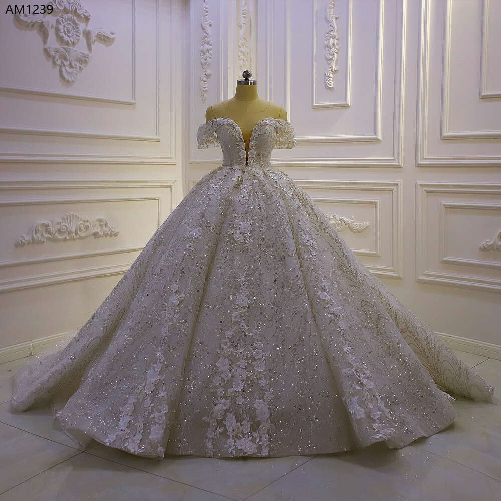 Off Shoulder Lace 3D wers Wedding Dress