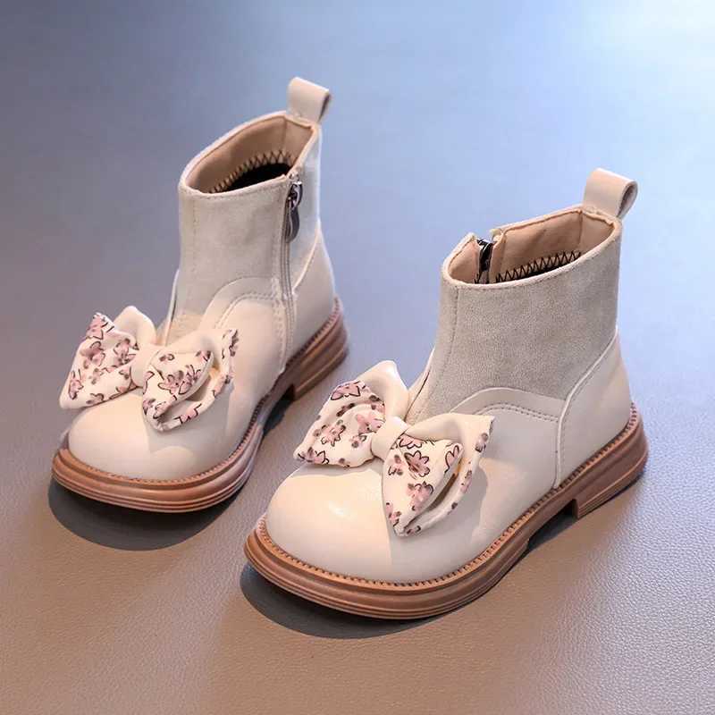 Elegant girl ankle boots in spring and autumn sweet childrens princess shoulder boots chic bow Versatile childrens short boots fashionable and new M24