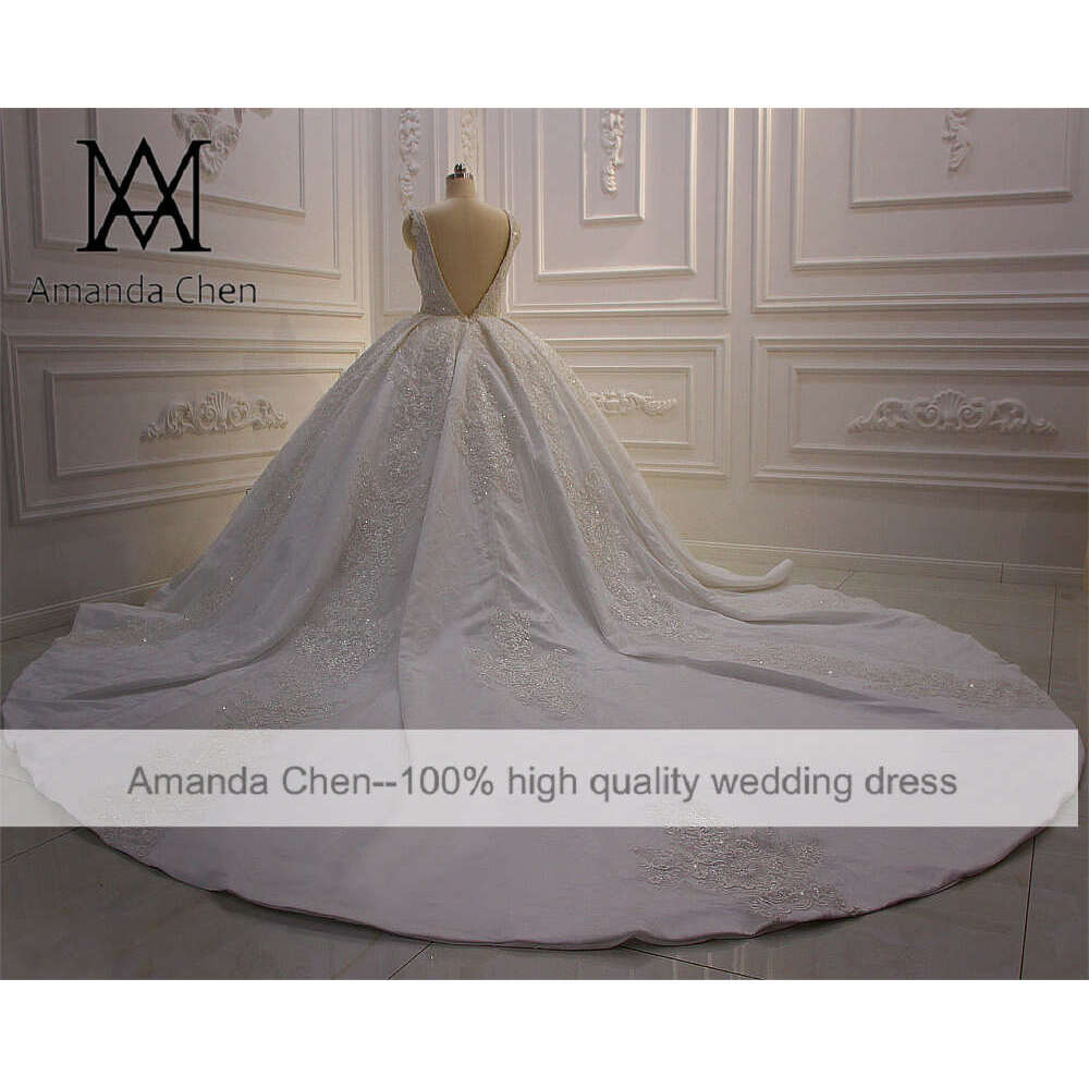 Longue Robe Cap Sleeve Low Cut V Neck Lace Applique Backless Wedding Dress