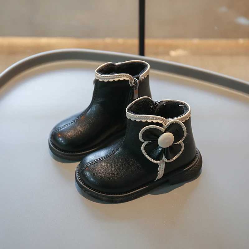 Girls Boots Winter New Fashion Princess Shoes Sweet Ankle Boots Allmatch Comfortable Childrens Shoes Plush Leather Boots Winter Boots M241102