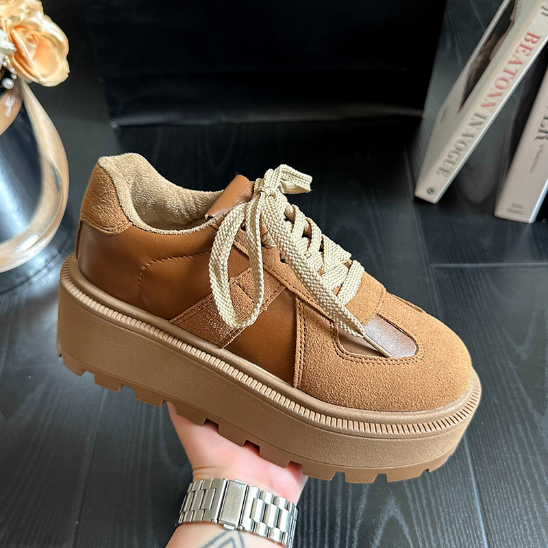 Thick soled retro women's 2024 autumn and winter new fashionable sports shoes, internet famous fashion low top German training shoes