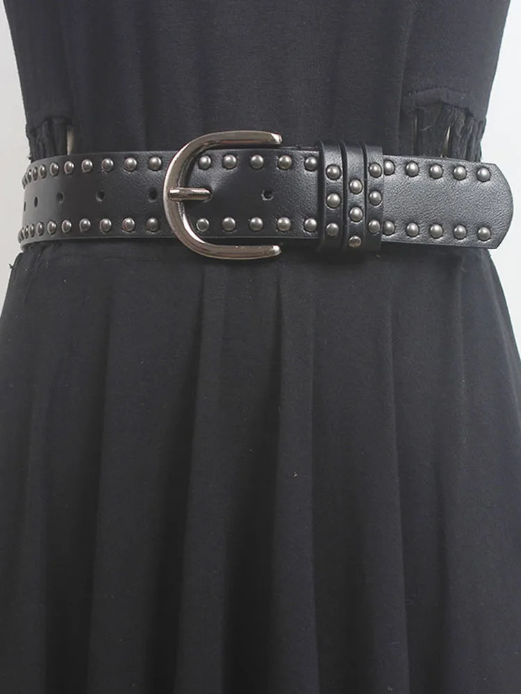 DEAT Fashion Womens Waistband Spicy Girl Retro Punk Style Double Row Rivet Belt Versatile Niche Spring 2024 7AB34 240326